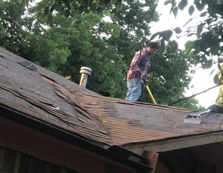 Watch: B&B construction Replace old roof