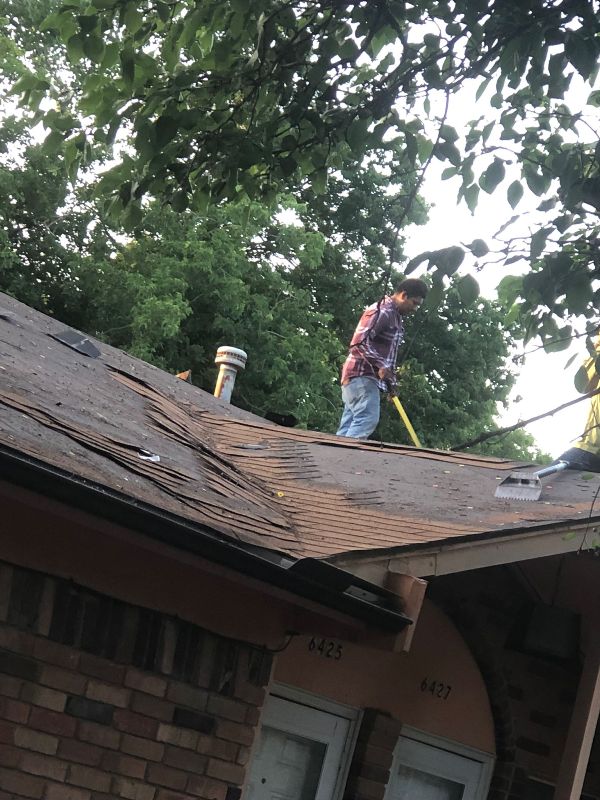 Watch: B&B construction Replace old roof